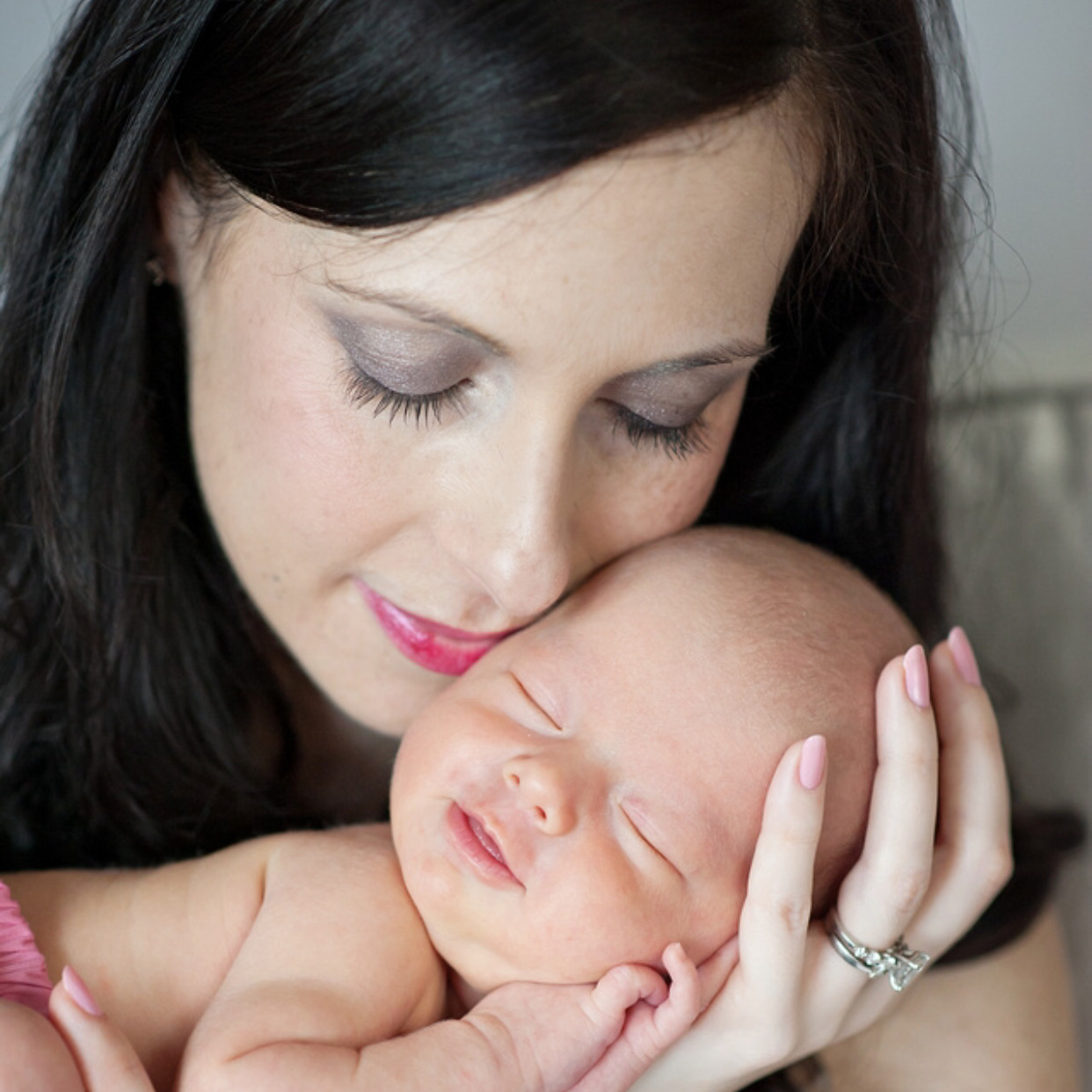 Experienced Nanny in Red Deer, AB Offering Compassionate Childcare at $30.00 per Hour!