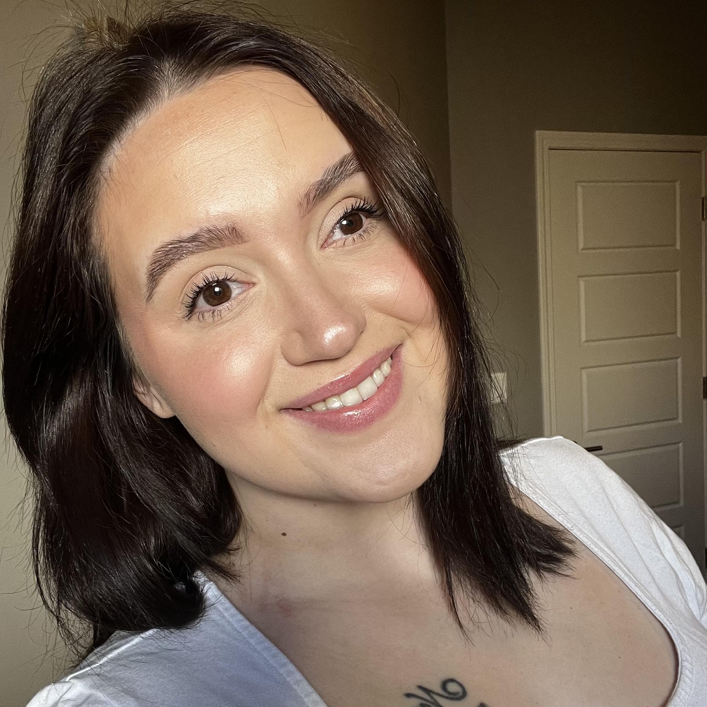 Hey! I’m Rebecca, a 28 year old just looking to help families care for their little loves.