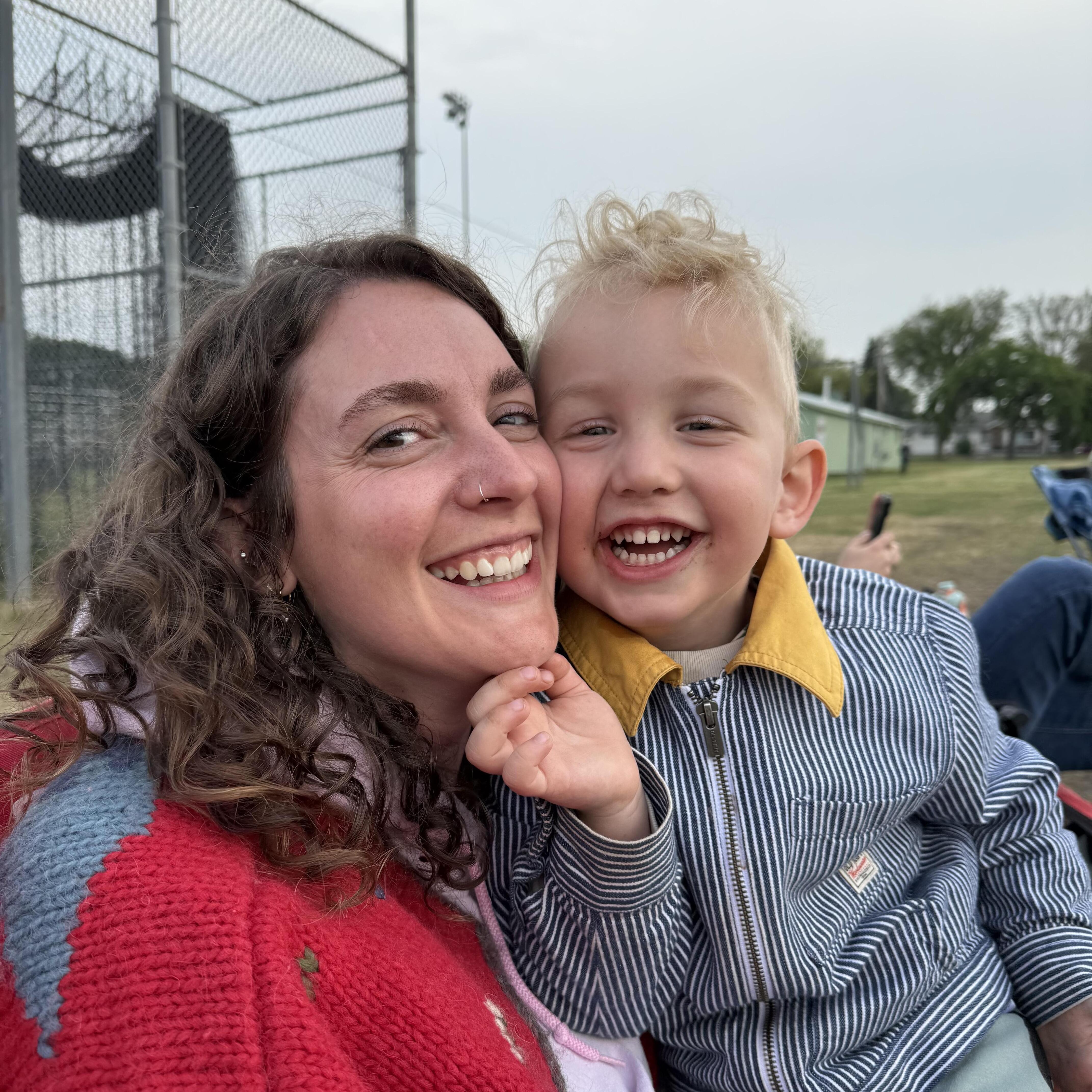 Hello families! Thank you so much for giving my profile a look