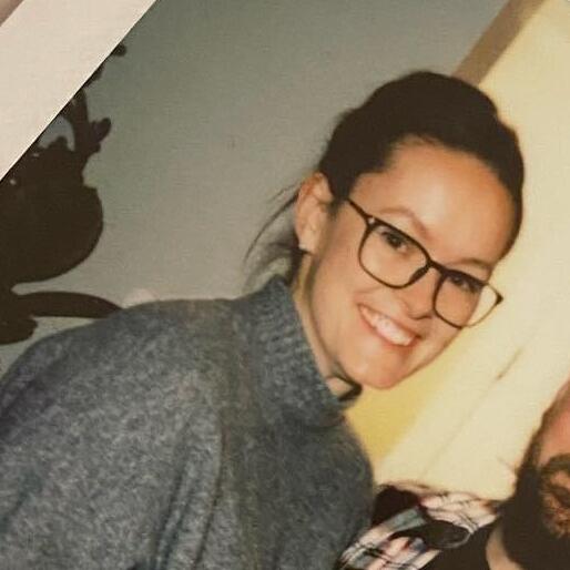 Highly Experienced E.C.E and Montessori Teacher in Whitby, Ontario Available for Occasional Babysitting