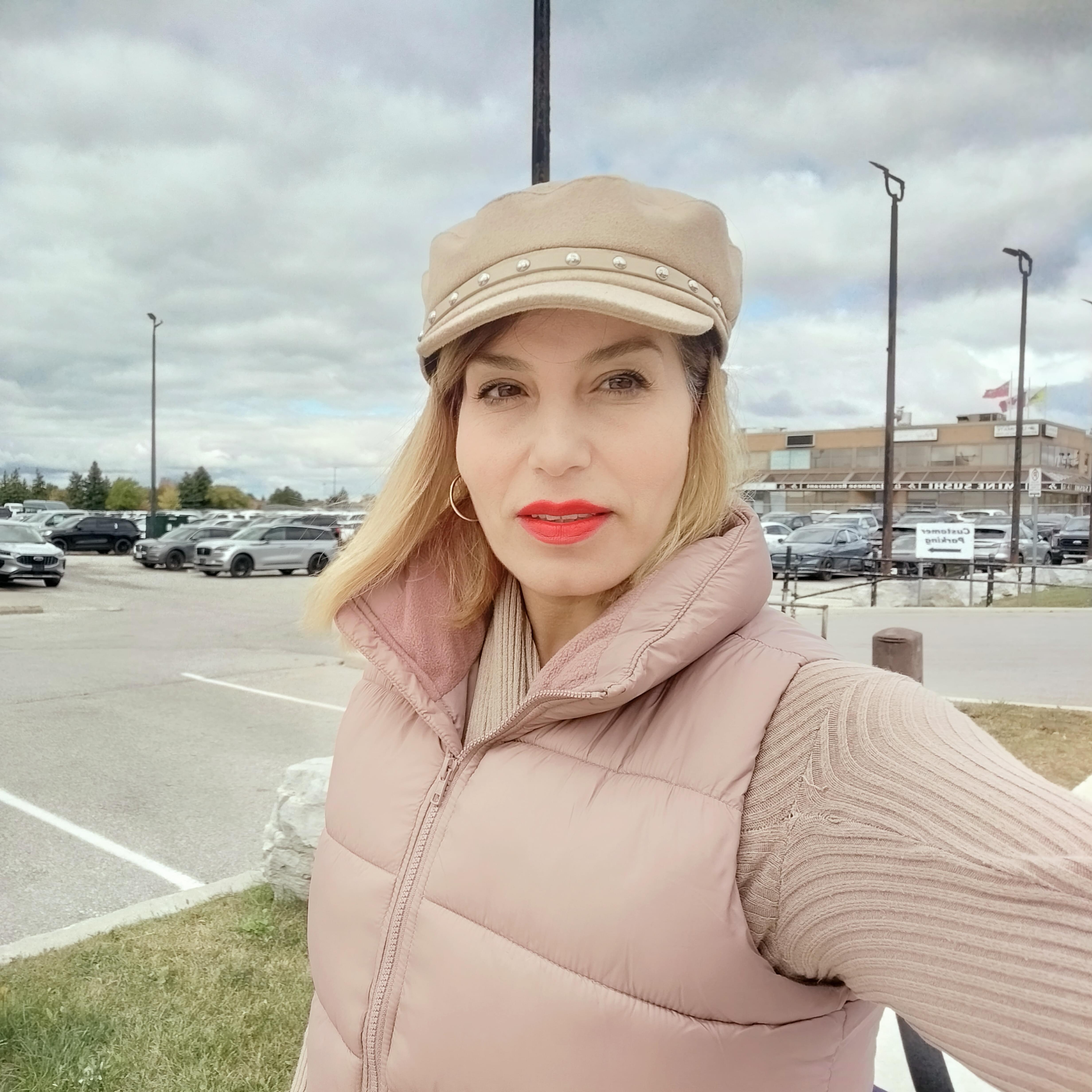 Experienced Nanny Available in Richmond Hill, Ontario - $20.0/Hourly - Seeking Loving Family