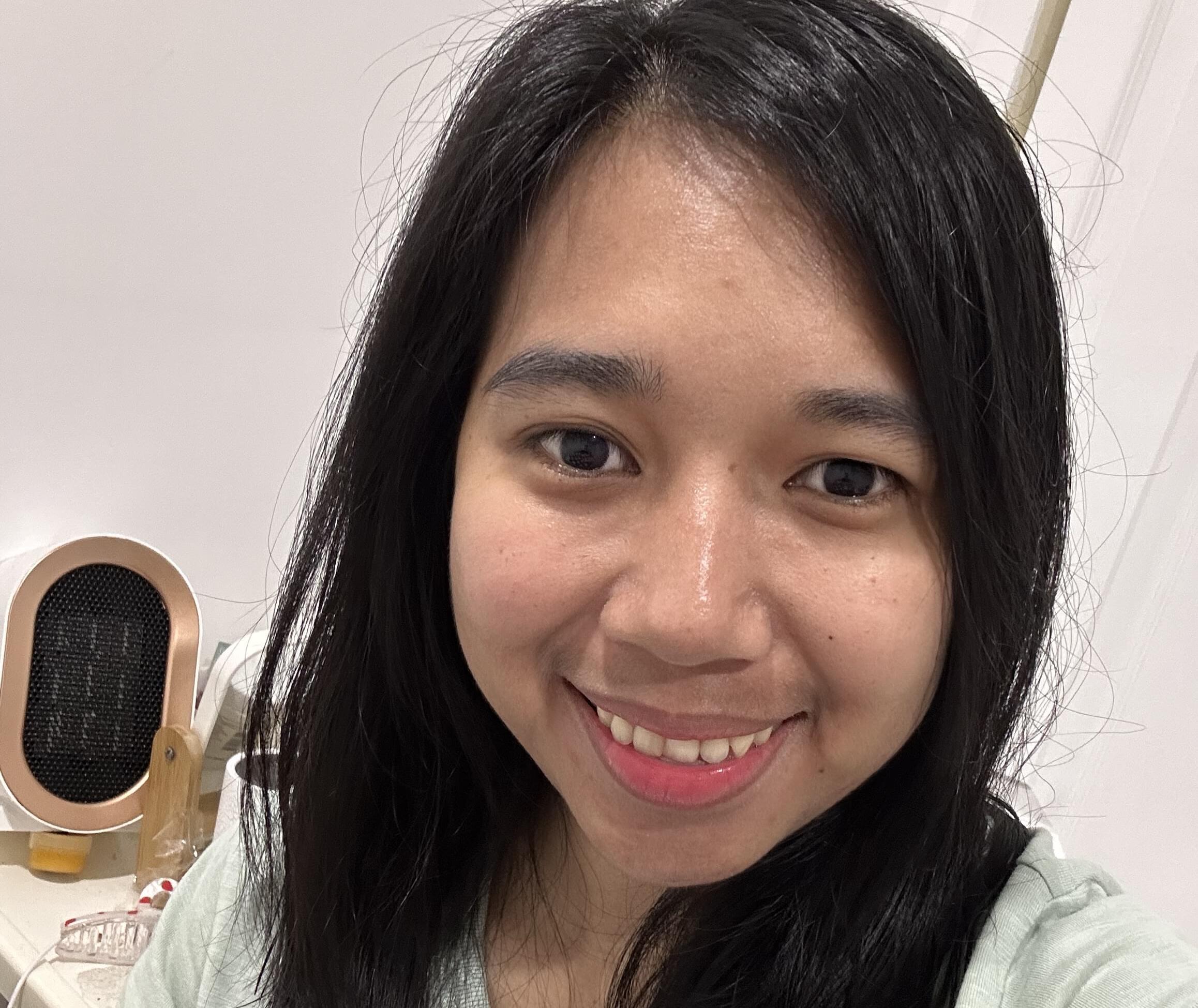 Hello this is Glaiza, a Filipina, looking for a nanny position that is willing to sponsor me. I am patient, caring, reliable