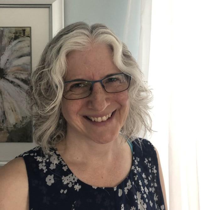 I'm a CAPPA certified Labour/Postpartum Doula, and CAPPA certified childbirth educator, and was a HSC RN. Need newborn help?