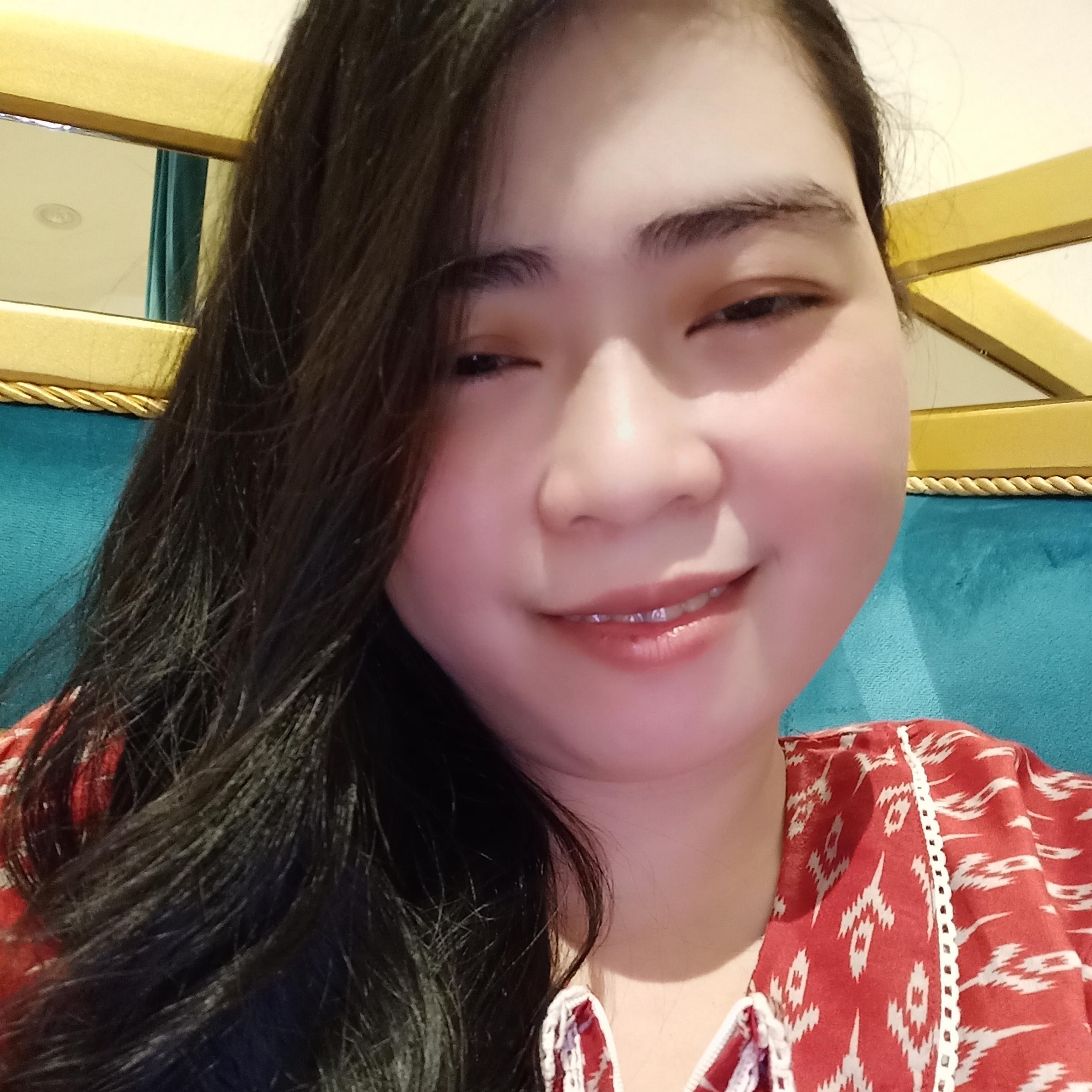 I'm Marlyn Abales Ramos single mother 35 years old,I offering to you is my self,