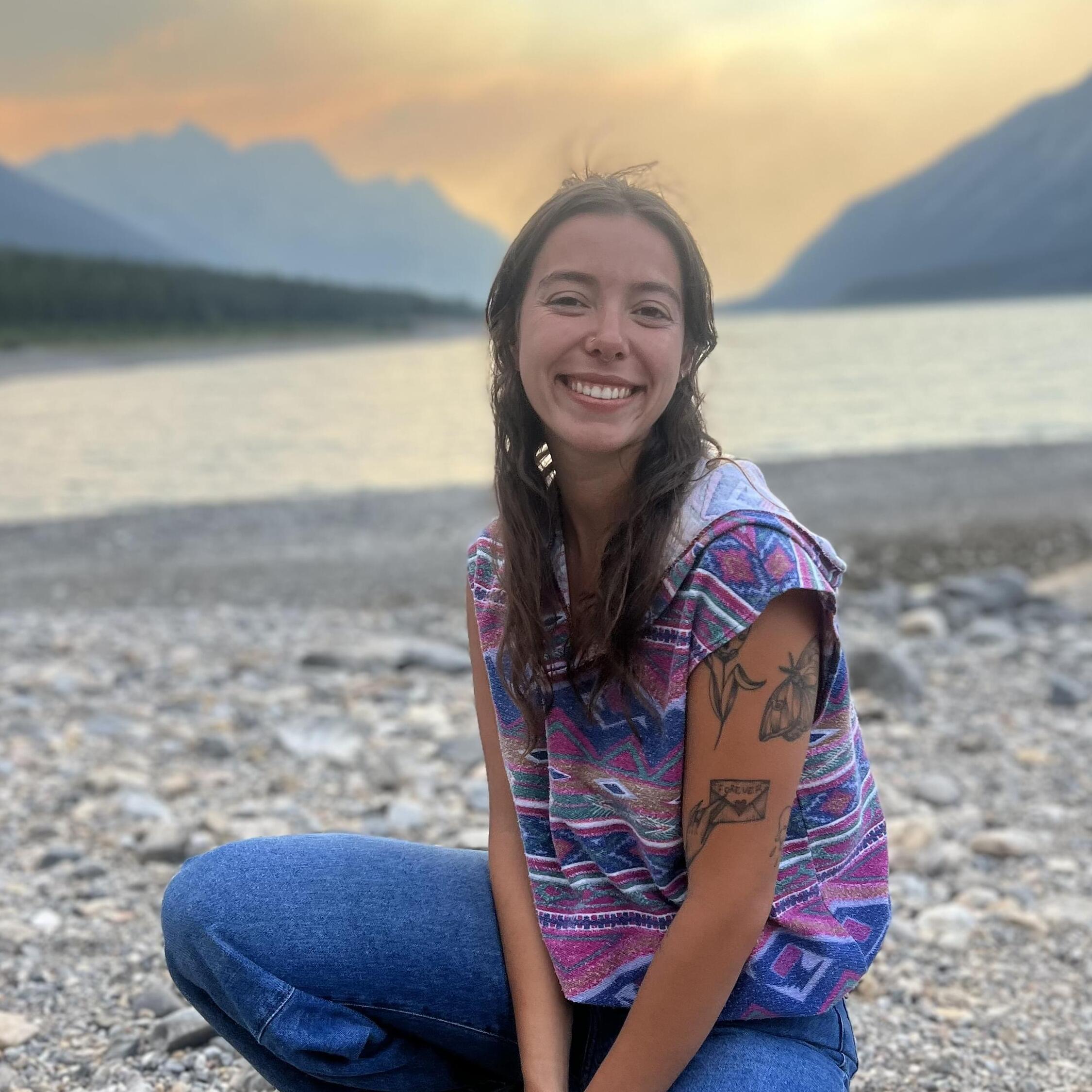 26 Year Old Compassionate & Fun, Doula Trained Nanny/ Sitter Looking For Full Time Work!