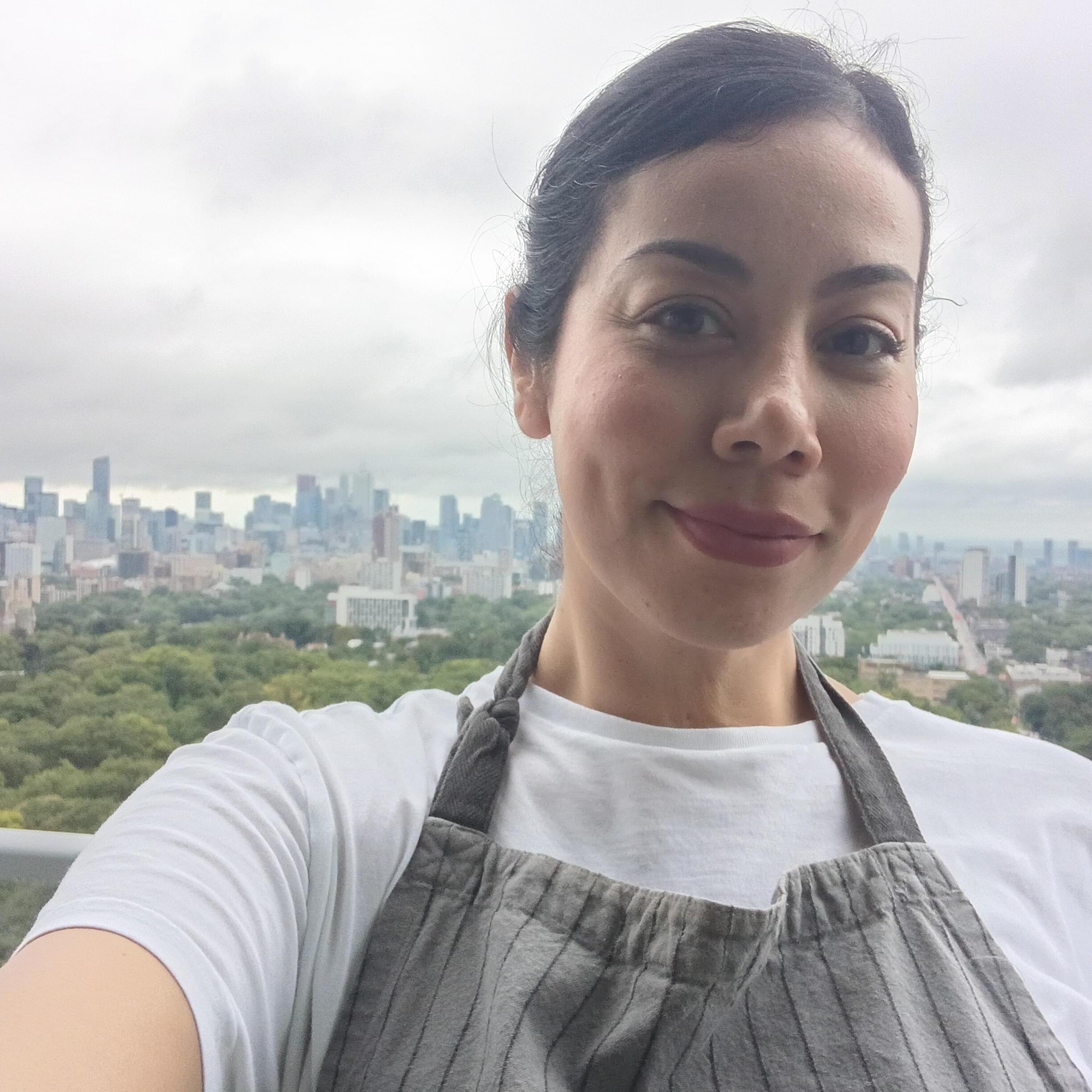 Experienced Toronto Nanny: Loving Care & Reliable Service at $20/Hour for Your Family's Needs