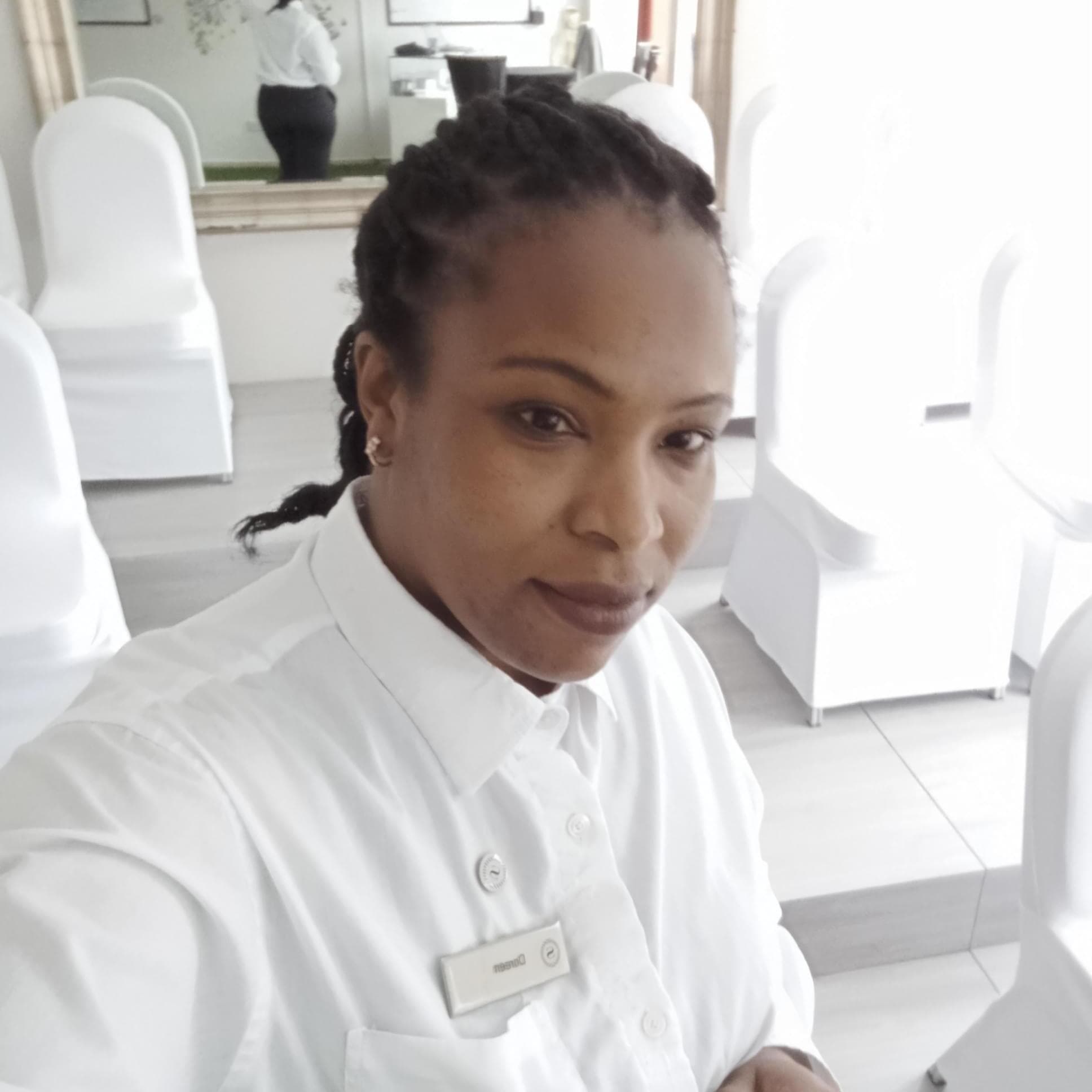 Doreen a Kenyan lady working in dubai,certified nurse assistant willing to do nanny, housekeeping,caregiving,