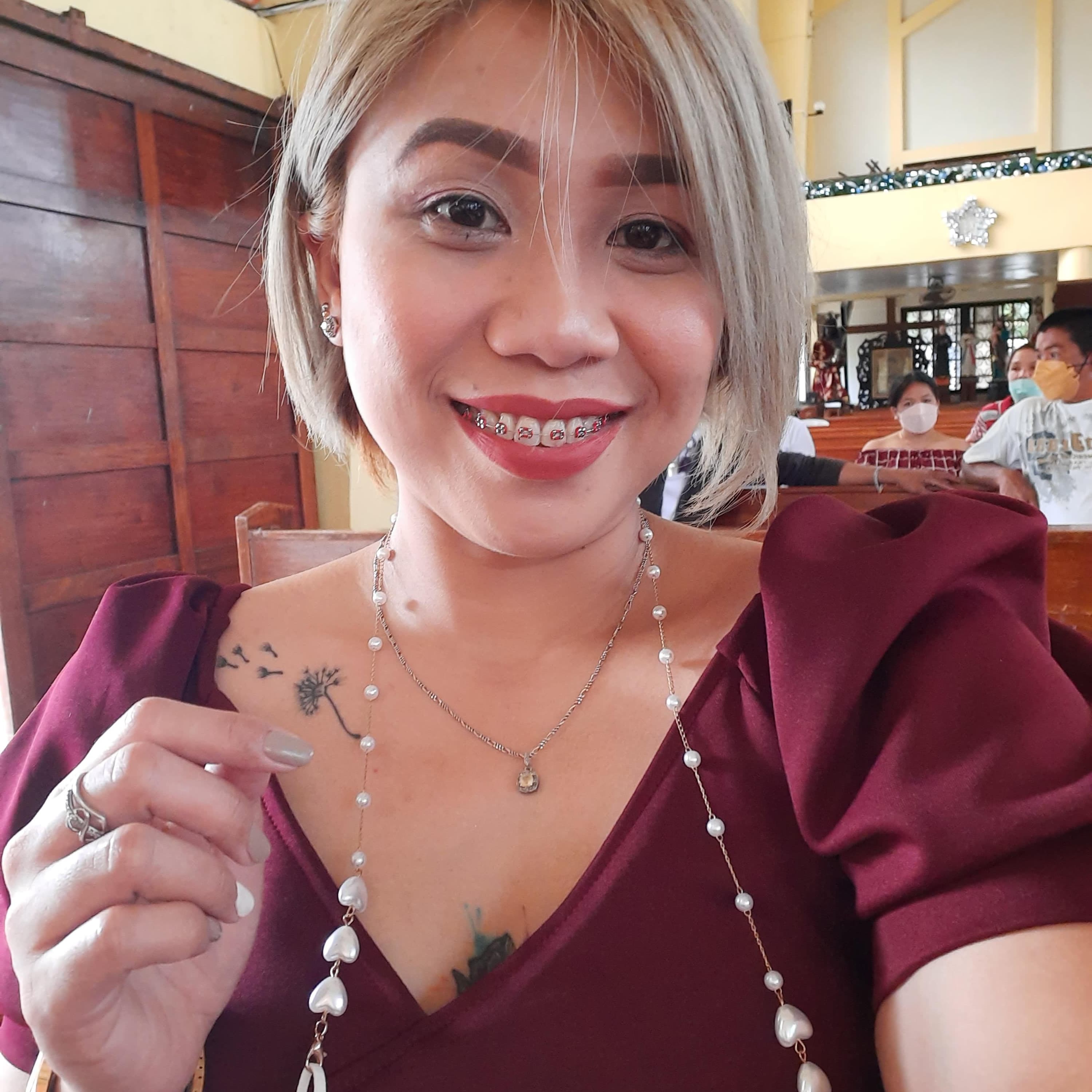 I'm from Philippines looking for a good family. I'm been a single mother for 14 years.