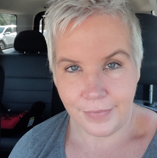 Experienced mother of 1 6yr old boy. Looking for daytime work