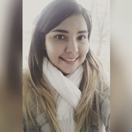 Spanish and English speaking nanny available inmediately