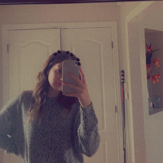 Hello! My name is Irie. I am a child psychology student, taking some time off to work full time.