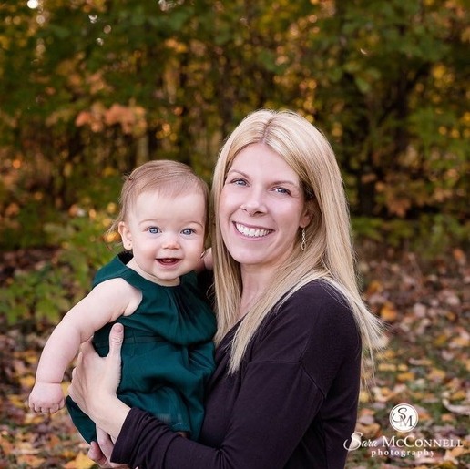 Enthusiastic nanny/caregiver here to help you