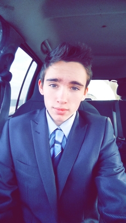 Hi my name is Tyson, i look young fit in with kids but had alot of experience with them