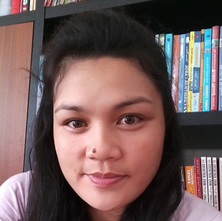 My name is Rovilia Nudalo