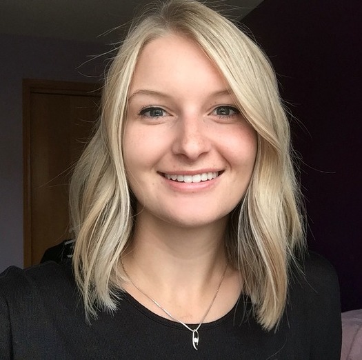 Student, looking for a part time nanny position to help out a family in need!
