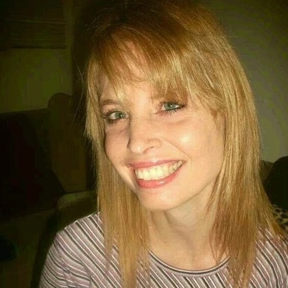 Hi there Families My name is Sarah and i am 35 years old i will keep your childrern really...