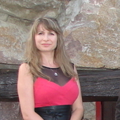 Live out nanny in Calgary, Chestermere