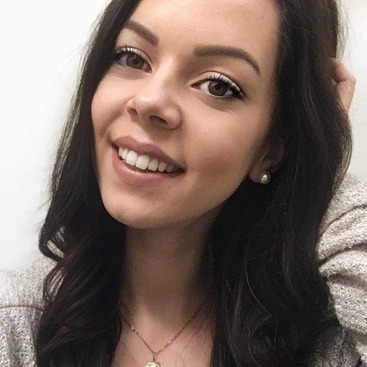I'm Sydney, 23 year old friendly and outgoing girl who could be your next nanny!