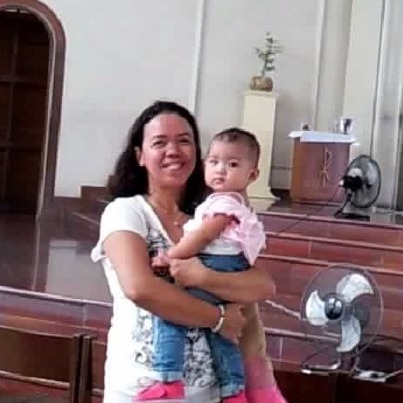 Looking for a full time live in NANNY job in CANADA(Currently in HK)