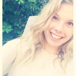 Hi there, my name is Lauren