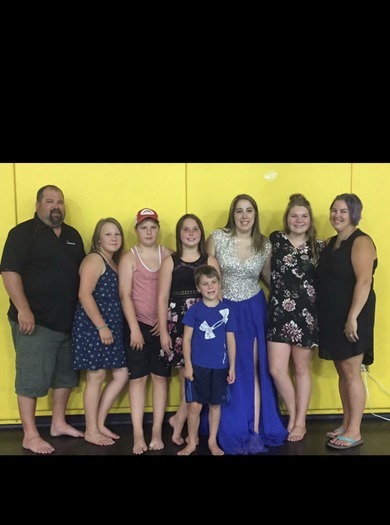 I love kids, and the oldest out of 6!:)