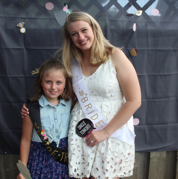 Nanny (me) Enthusiastic and great with kids with nanny experience