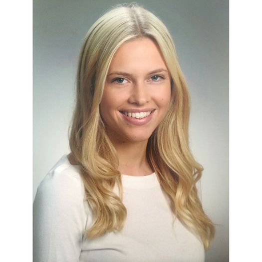 Responsible, dependable, organized, young recent graduate looking for part-time nannying jobs in Toronto.