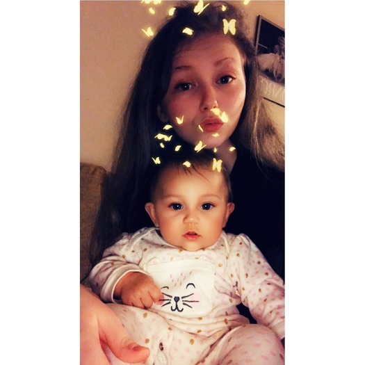 Stratford Babyminder Available For Work