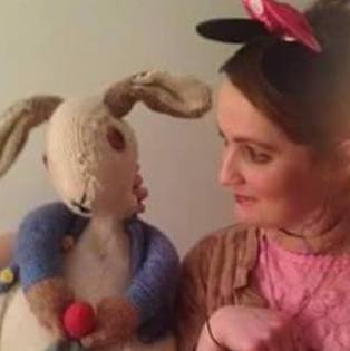 Irish and English Creative, Art Teacher Puppet Nanny