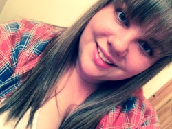 I'm Courtney! I am 20 years old and currently living in Toronto well I attend school