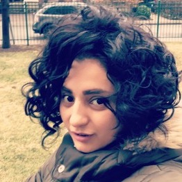 Outgoing and playful mother looking to babysit other kids